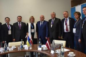 Учасники зустрічі з міністром землеробства Латвійської Республіки Янісом Дуклавсом