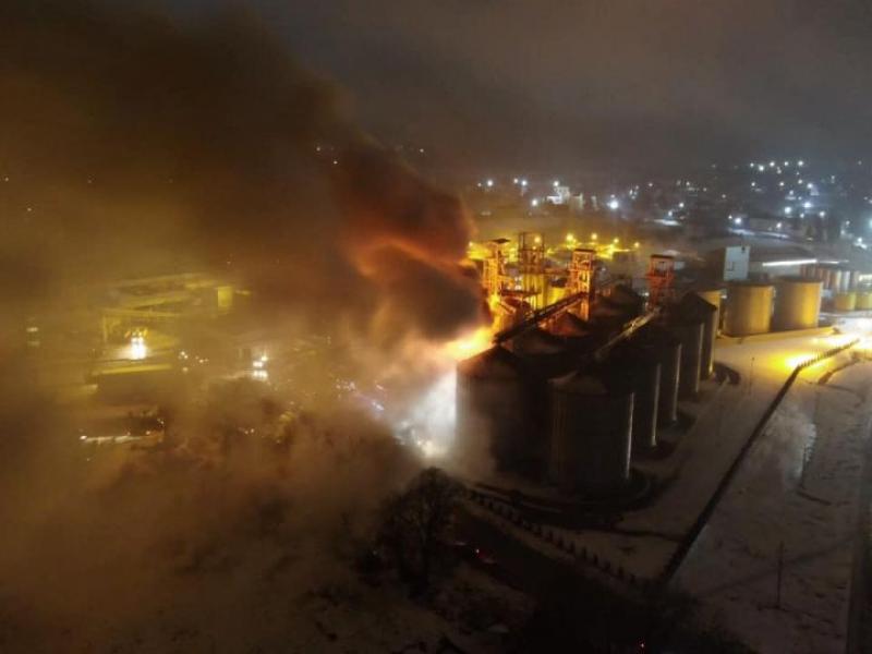 Завод Оліяр постраждав від пожежі