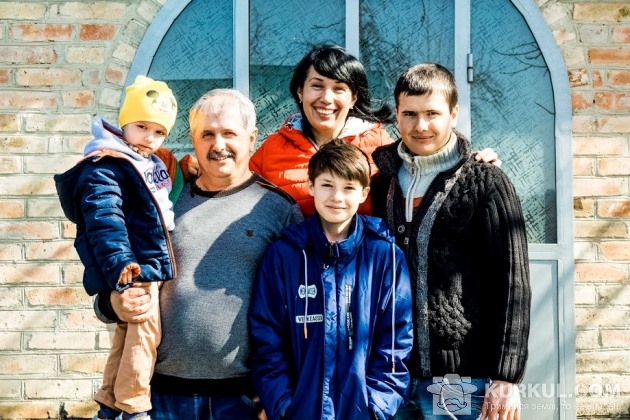 Юрій Мороз з родиною