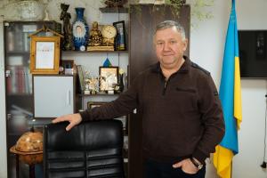 Каленич Павло, керівник СТОВ АФ «Ольгопіль» в кабінеті