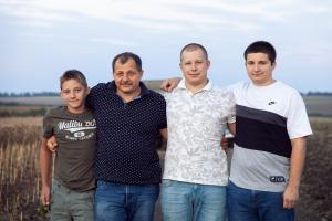 Дмитро Оденчук разом із синами