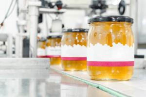 Кому смакує мед з України — огляд експортних можливостей