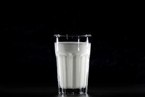 Стандарти безпечності та якості молока наблизять до європейських