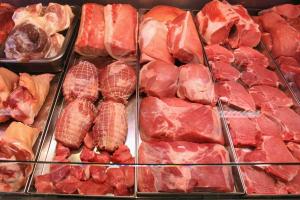 Ціни на м`ясо в Україні вдвічі нижчі за середньосвітові — дослідження