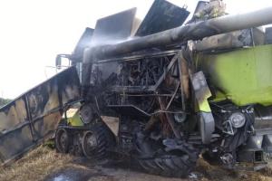 Наслідки загорання зернозбирального комбайну на Львівщині