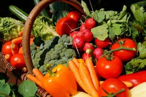 Україна рекордно збільшила імпорт овочів