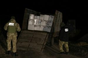 На Харківщині затримали контрабандистів агрохімії до РФ