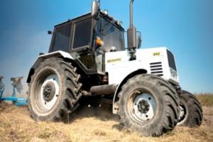 АІС кредитує придбання тракторів Belarus від 0,01% річних