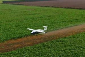 Канадський стартап створив автономний літак для сільського господарства
