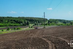 На Запоріжжі фермер самовільно обробляв землі в санітарній зоні