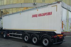 Завод Кобзаренка презентував новий причіп об'ємом 55 м³