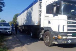 На Київщині розслідують незаконне вивезення зерна із сільгосппідприємства