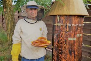 В Україні набуває популярності бортьовий мед