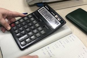 Фермерку з Хмельницького району ошукали на понад 800 тисяч грн під час замовлення добрив онлайн