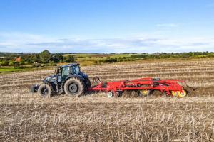 Обробіток пожнивних решток кукурудзи і соняшнику: ефективні рішення для складних умов осені