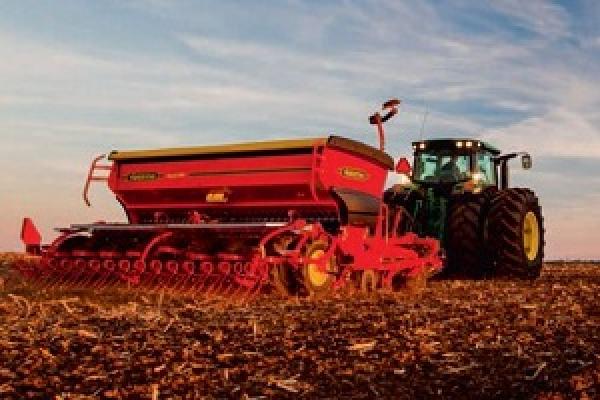 Vaderstad презентувала новий модельний ряд сівалок
