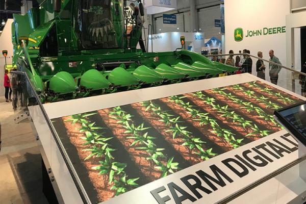 Комбайн John Deere зі штучним інтелектом