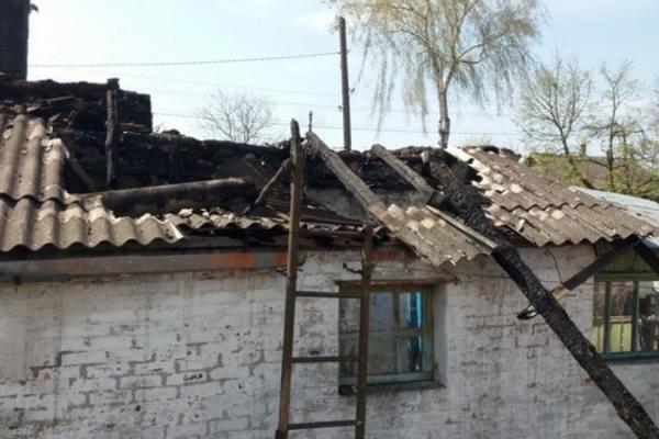 На Чернігівщині невідомі підпалили базу фермерського господарства
