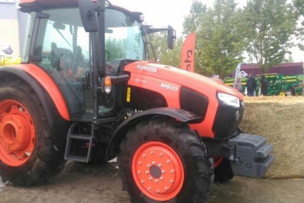 На AGROEXPO-2020 було представлено нові трактори Kubota