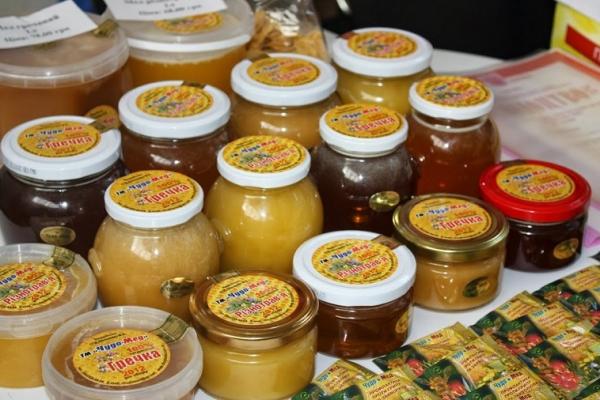 Уряд підвищив мінімальну експортну ціну меду — на 6 центів