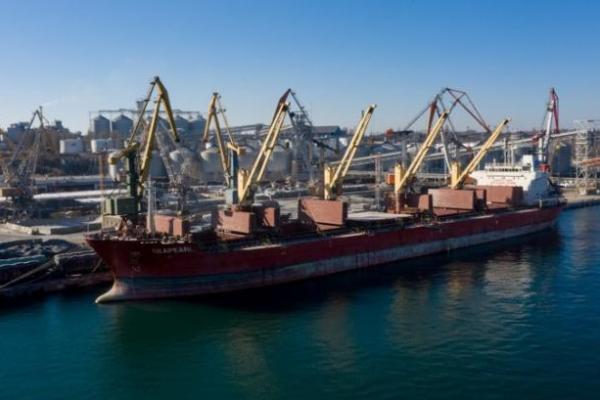 Україна розглядає польські порти, як альтернативу заблокованій Одесі