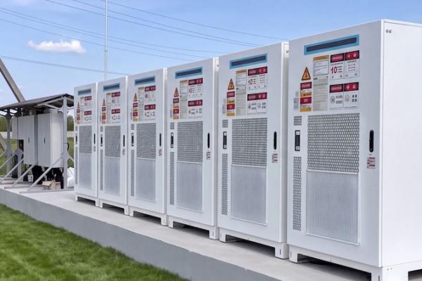 Установка  зберігання енергії на молочному комплексі окупиться за 3 роки — досвід