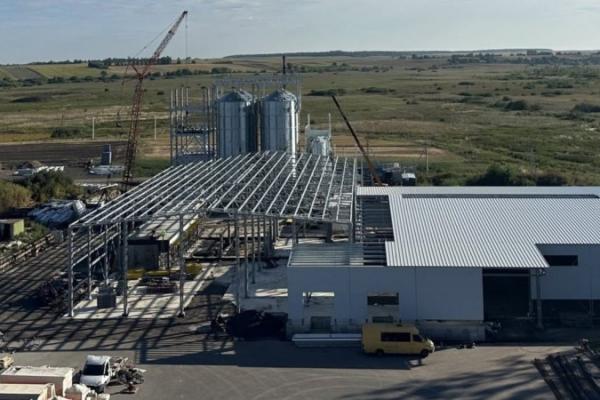 Будівництво заводу з переробки сої