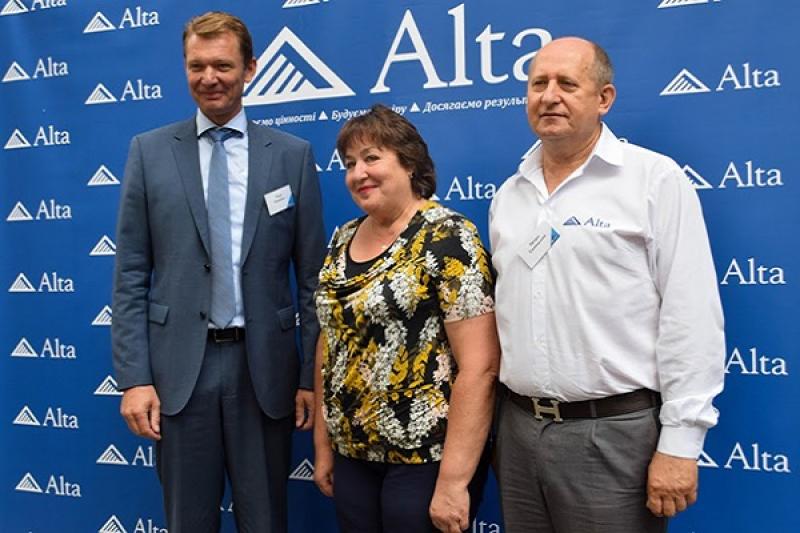 «Alta Genetics допомагає фермерським господарствам вибирати биків-плідників 