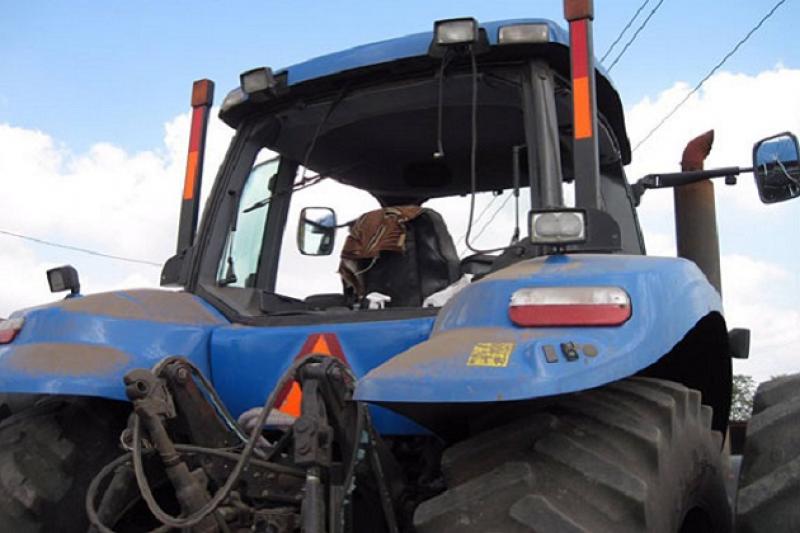 На Донеччині підірвася трактор: обійшлося без жертв