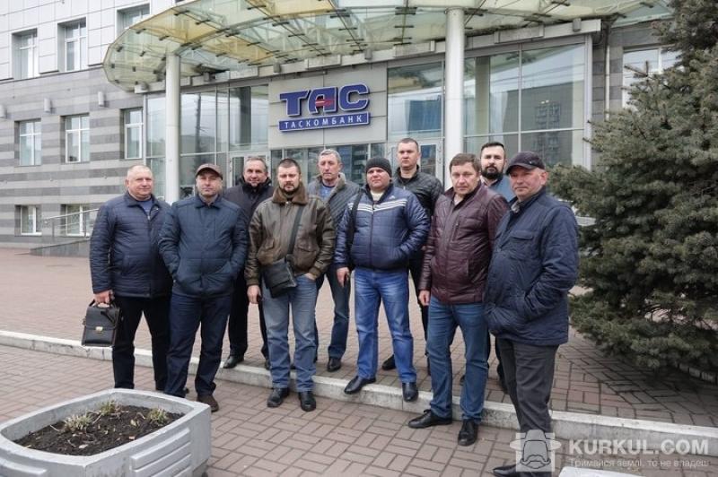 Представники Штабу захисту фермерів зустрілися з власником ТАСкомбанку Сергієм Тігіпком