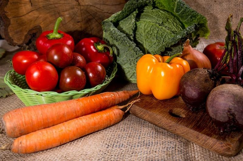 Капуста дорожчає, ціни на моркву впали ― огляд цін на овочі