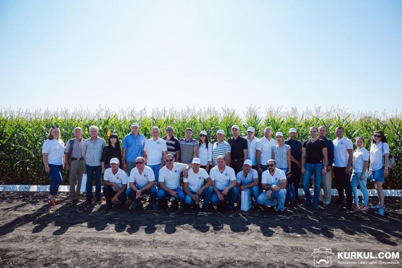 LNZ Hub дослідили вирощування насіннєвої кукурудзи та соняшнику