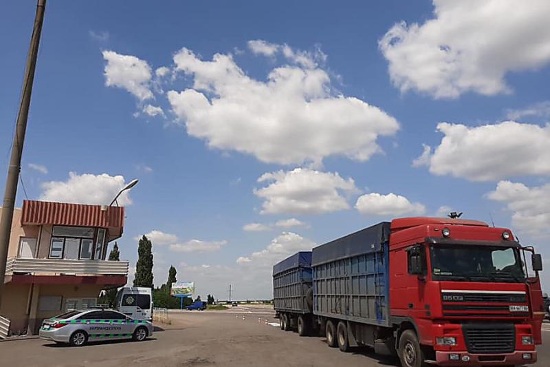 Верховна Рада запровадила нові штрафи за перевантаження вантажівок