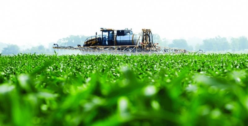 В Україні ініціюють зміни умов використання пестицидів та агрохімікатів 