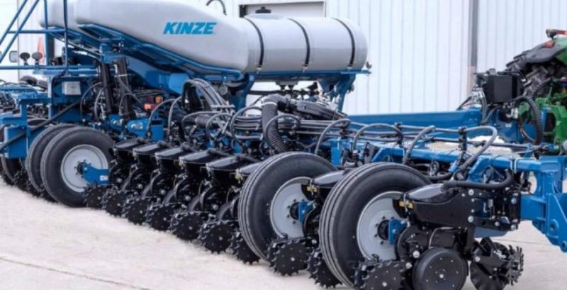 Kinze розробив систему для швидкісного посіву кукурудзи