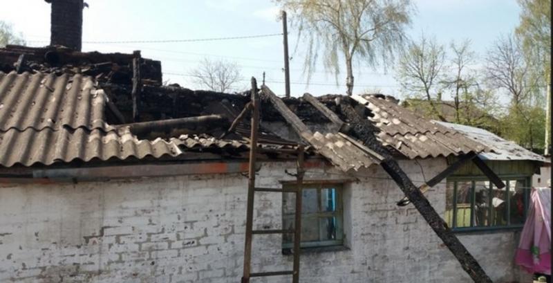 На Чернігівщині невідомі підпалили базу фермерського господарства