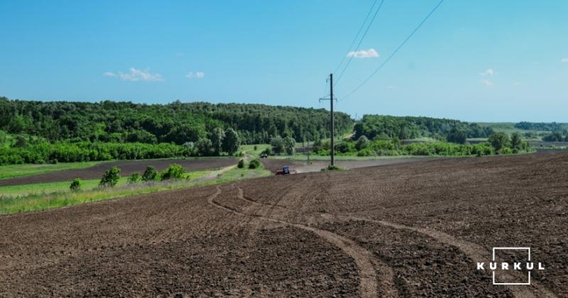 На Запоріжжі фермер самовільно обробляв землі в санітарній зоні