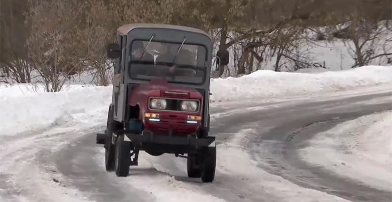Чернігівський фермер власноруч зібрав унікальний автотрактор
