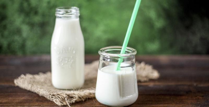 Умовна прибутковість виробництва молока зменшилася майже на 40%