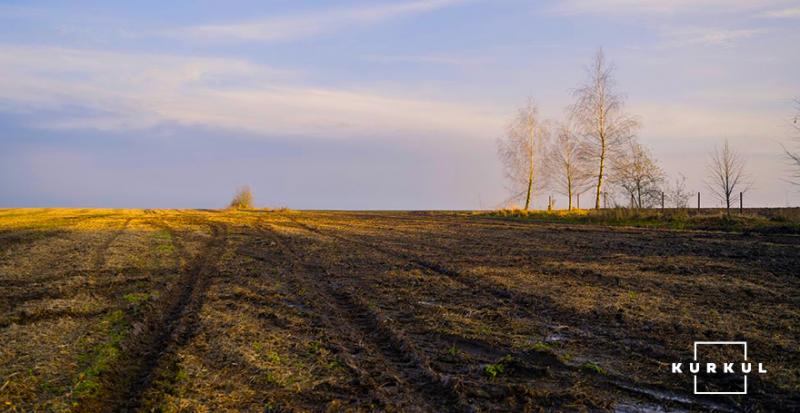 На Хмельниччині фермер поверне державі 200 га землі через неправомірне використання
