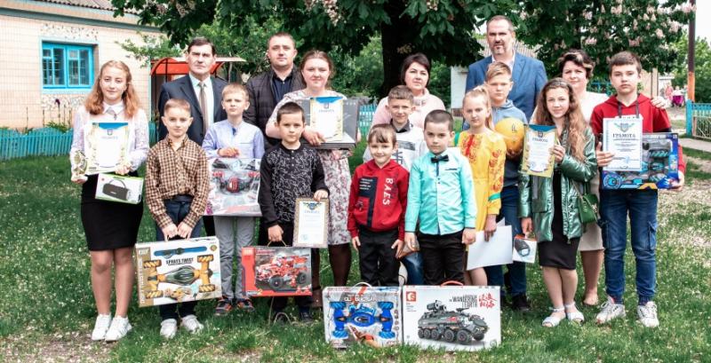 Школярі сіл Вінниччини змагались у творчому конкурсі «Моє Агро Майбутнє»