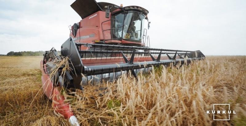 Херсонські аграрії зібрали мільйон тонн зерна нового врожаю