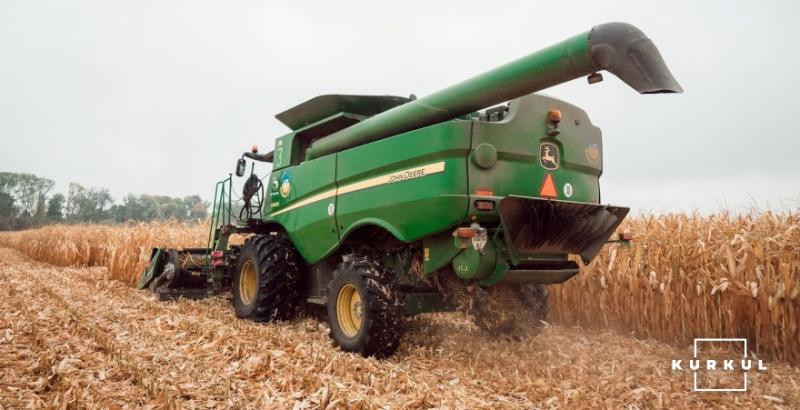 Аграрії Вінниччини розпочали збір кукурудзи за врожайності понад 8 т/га
