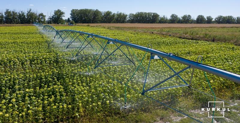 Variant Irrigation запустив першу двокрилу зрошувальну систему