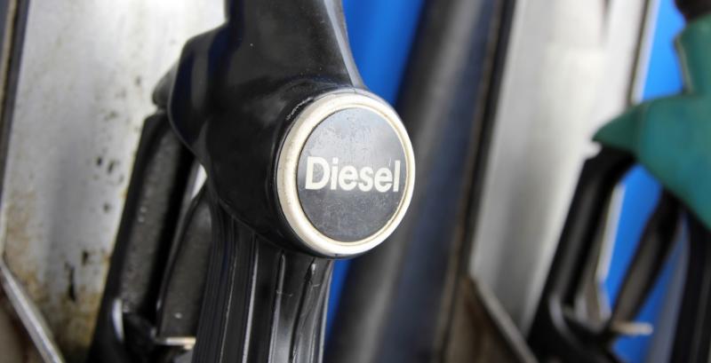 На АЗС знизиться вартість дизельного пального