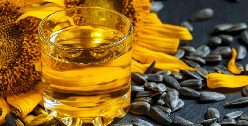 Олія, соняшникове насіння