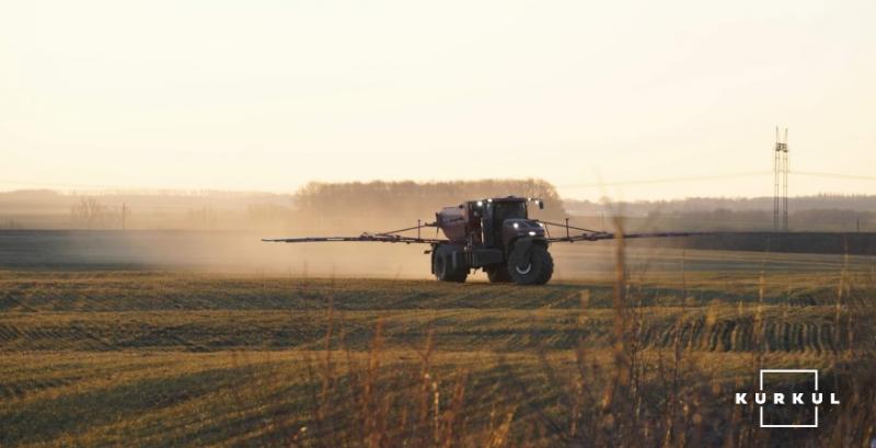 Єврокомісія відкликає законопроєкт щодо скорочення використання пестицидів фермерами 