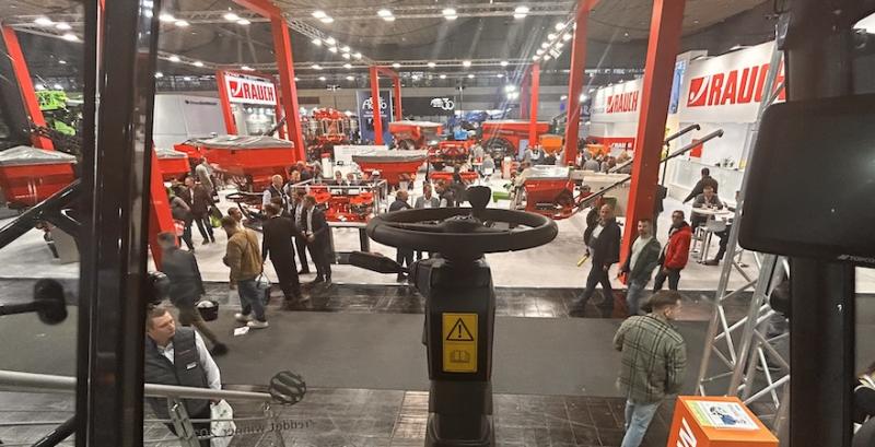 На Agritechnica 2025 представлять системи, що самі керують комбайнами та тракторами На Agritechnica 2025 представлять системи, що самі керують комбайнами та тракторами