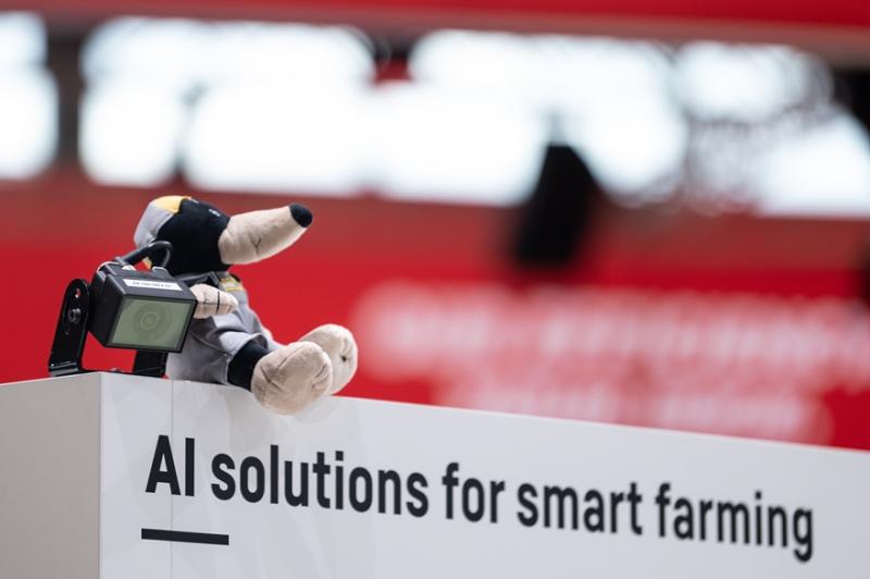 Agritechnica 2025 представить автономних роботів, що прополюють з міліметровою точністю Agritechnica 2025 представить автономних роботів, що прополюють з міліметровою точністю