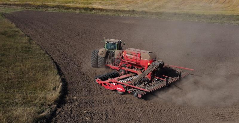 Аграрії засіяли 30% прогнозованих площ озимої пшениці